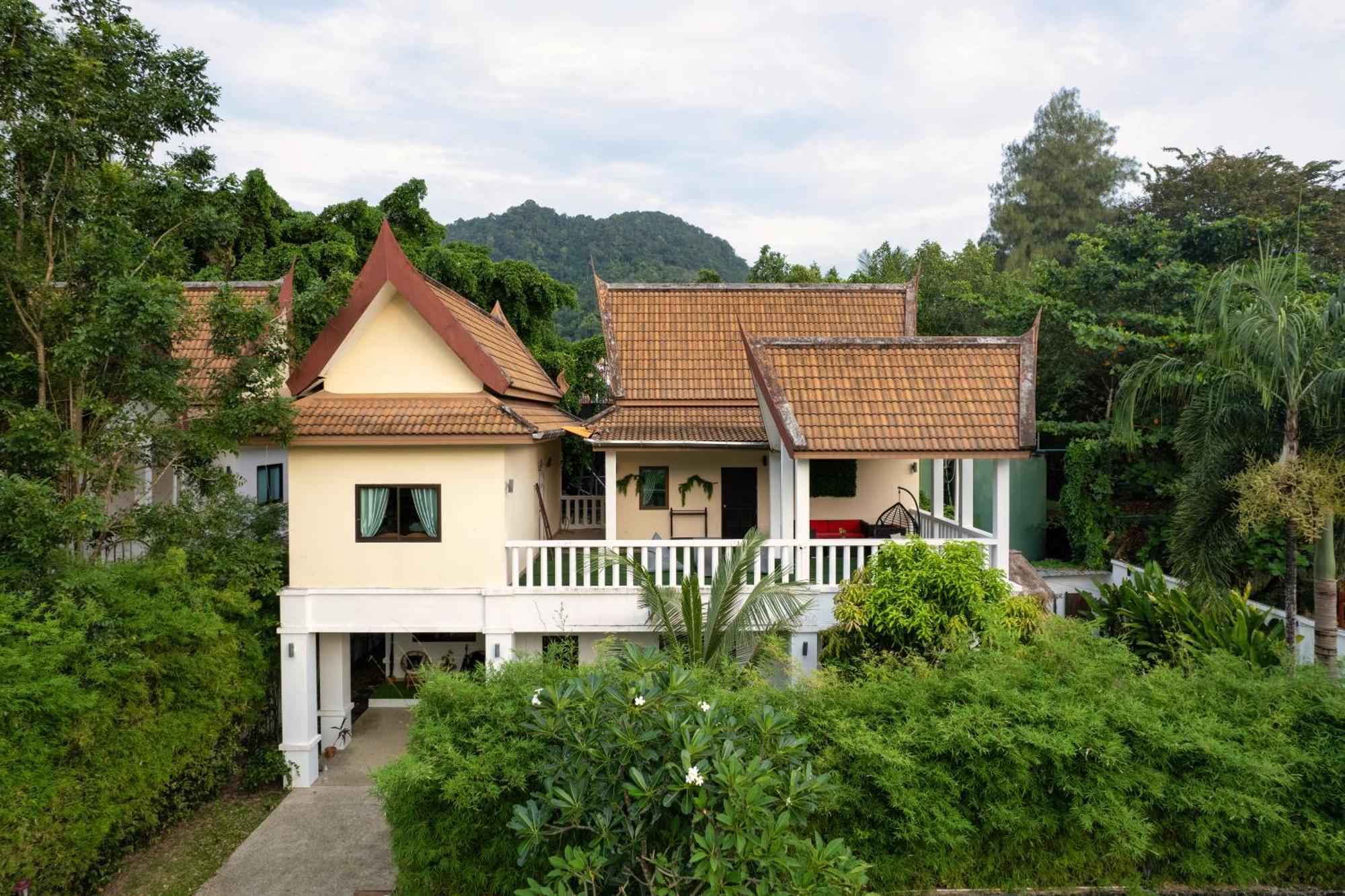 Private pool villa close to beach Kamala Beach Esterno foto